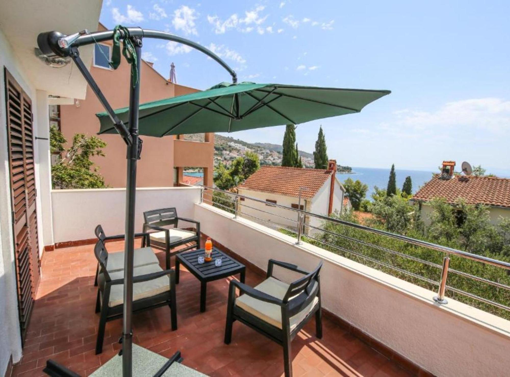 Apartment Darmy Trogir Luaran gambar